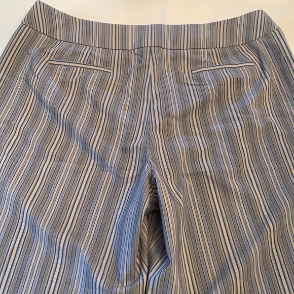 Ann Taylor Loft Vintage Pant. Size 12 - Picture 5 of 7